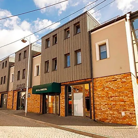 Szálloda Kamienica Portowa Ukta